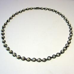 Zilveren collier. 